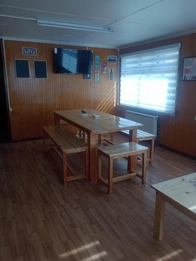 Isla Yu Backpacker Hostel ปวยร์โตนาตาเลส ภายนอก รูปภาพ