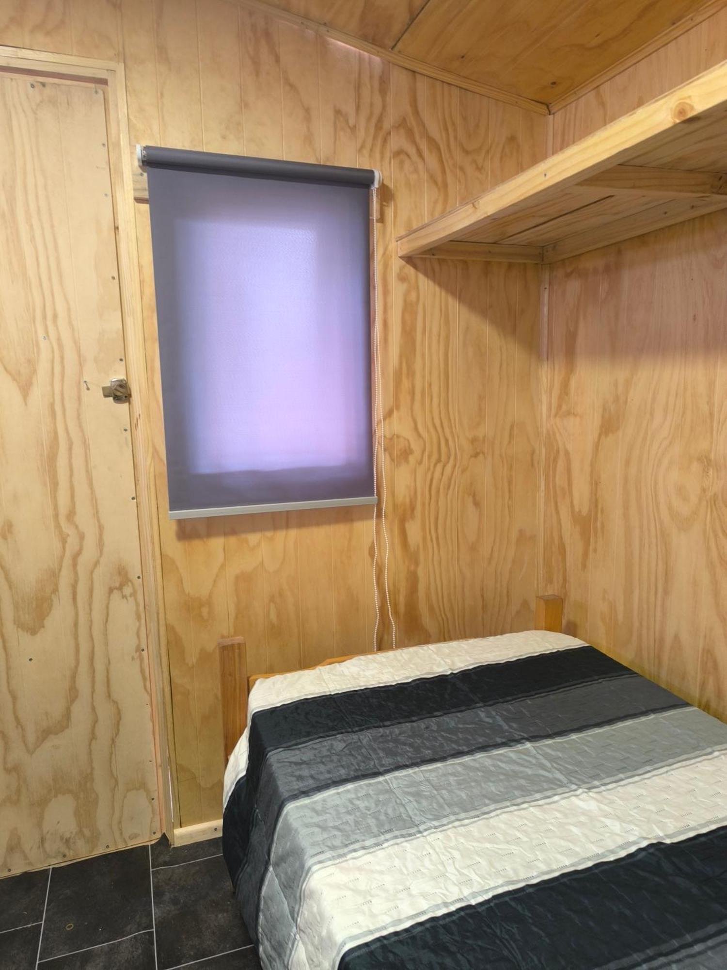 Isla Yu Backpacker Hostel ปวยร์โตนาตาเลส ภายนอก รูปภาพ